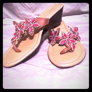USED CATO WOMENS SANDALS
